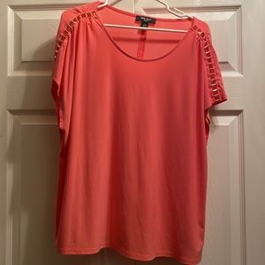 Nine West coral top with gold detail